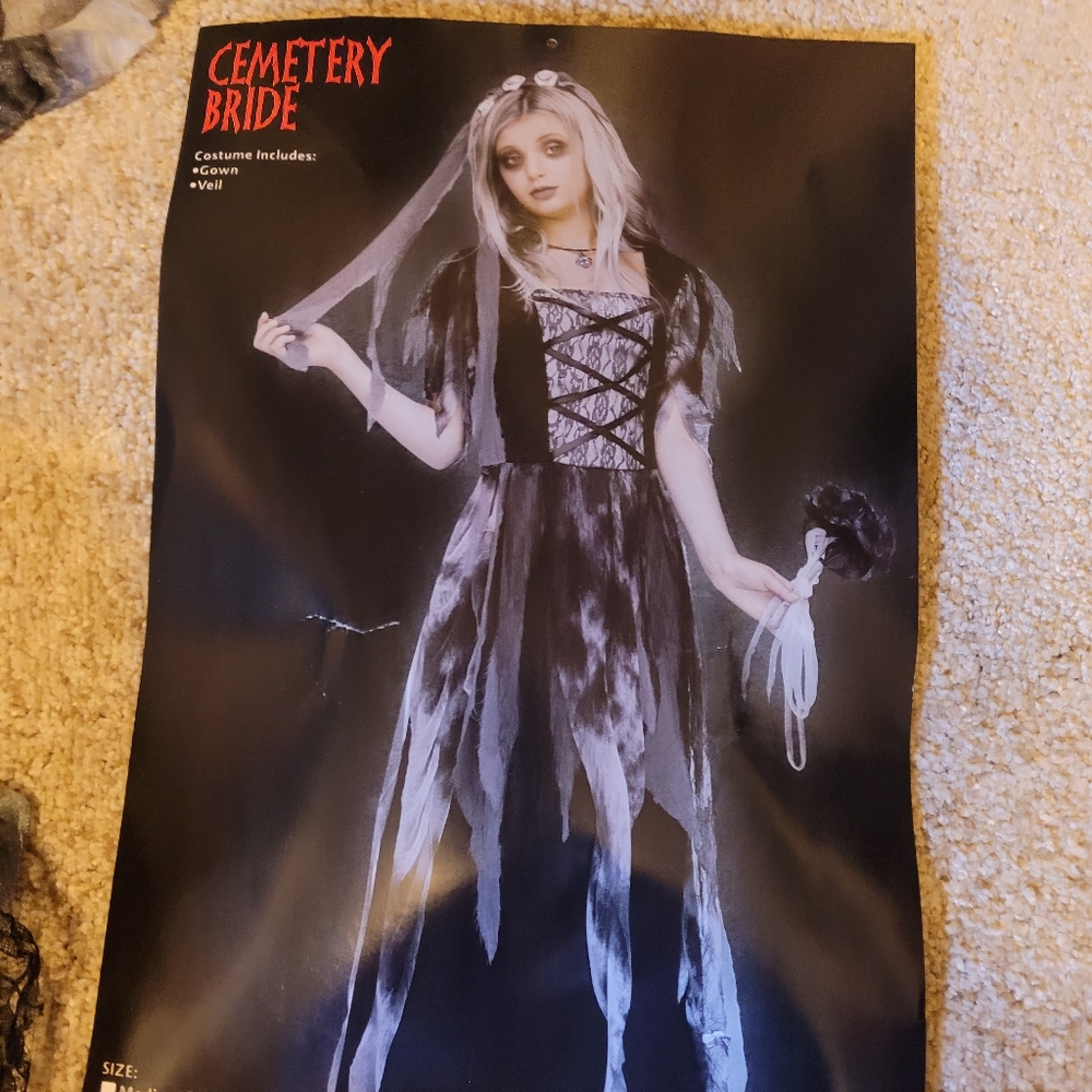 Girls costume